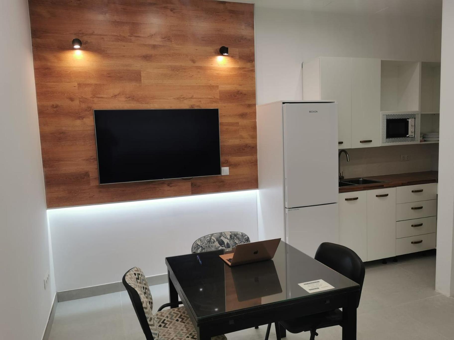 Urbanizacion La Roca, Estudio Торремолинос Номер фото